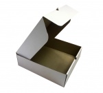 Гофрированная картонная коробка 280*280*85 для высокого пирога серия "Fupeco PieBox" Албус из 3-х слойного микрогофрокартона бел/бур (Д 25-28 см)