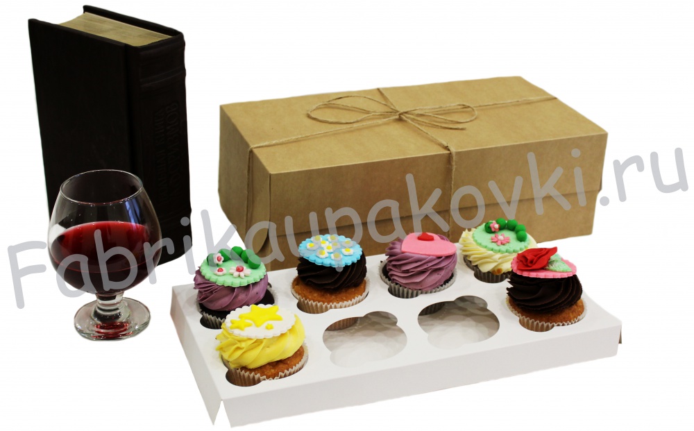 Картонная упаковка серия "Fupeco CupcakeBox" под капкейки на 8 шт., из бур/бел крафт картона. Размер 330*160*110 мм.