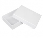 Коробка картонная декоративная для подарков р-р 240*180*70мм. Цвет белый/белый. Крышка + дно